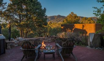 267 Hondo Seco Rd, Arroyo Seco, NM 87514