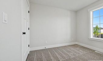 3928 Hidden Valley Dr, Ammon, ID 83406