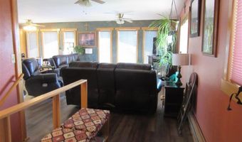 28 Mustang Ln, Cody, WY 82414