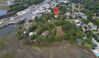 40 N Shore Rd, Absecon, NJ 08201