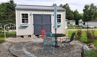 8 Maple Rd, Belmont, ME 04952