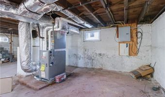 220 Vincent Ave, East Providence, RI 02914
