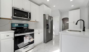 442 AVENUE E, Bayonne, NJ 07002