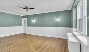 500 Deal Lake Dr 1E, Asbury Park, NJ 07712