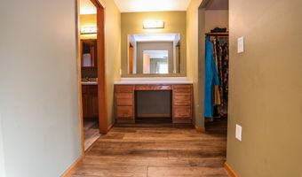 1524 N Harrison St, Aberdeen, SD 57401