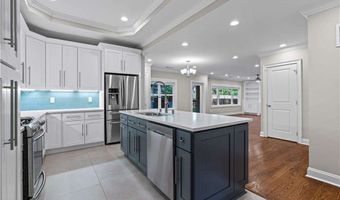 1841 Gainsborough Dr, Atlanta, GA 30341