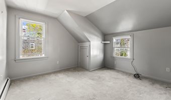 17 US Route One, Falmouth, ME 04105
