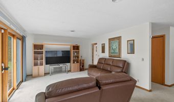 8210 GROVE Ave, Wisconsin Rapids, WI 54494