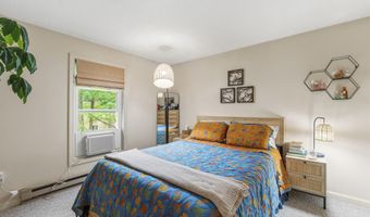 62 Pine Hill Dr, Bath, ME 04530