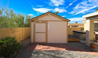 2070 Felicidad Dr, Lake Havasu City, AZ 86404