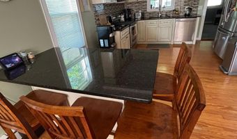 15 Farnam Hl, Bethel, CT 06801