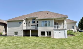 2402 Suncrest Dr, Ames, IA 50014