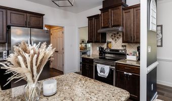 410 Raeford Rd, Angier, NC 27501