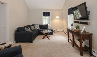 4 Quarry Ct, Auburn, NH 03032