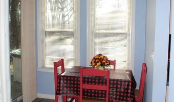 250 Forest Ave, Middletown, NJ 07748