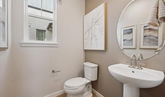22529 E 47th Dr, Aurora, CO 80019