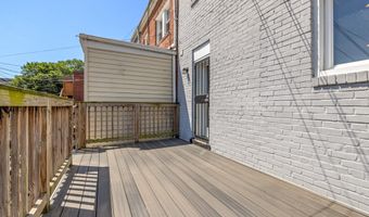 329 18TH Pl NE, Washington, DC 20002