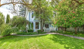 496 Beach St, Ashland, OR 97520