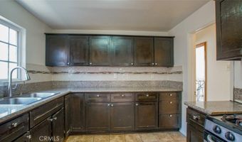 856 W 47th St, Los Angeles, CA 90037