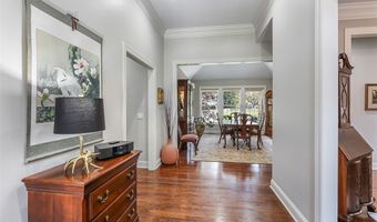 199 Raleigh Ct, Aurora, OH 44202