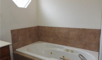 3804 SW Kestrel Dr, Bentonville, AR 72713