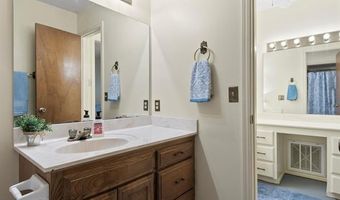 1267 Guinn Ln, Bartlesville, OK 74006