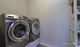 862 Heartland Park Ln, Antioch, IL 60002