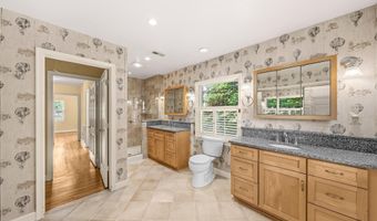 3316 N OHIO St N, Arlington, VA 22207