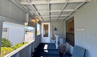 98609 CAMELLIA Dr, Brookings, OR 97415