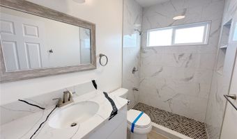 813 20th Ave, Honolulu, HI 96816
