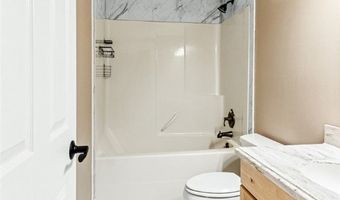 2725 Torrey Pines Dr, Billings, MT 59101