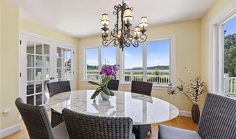 38 Pierce Ave, Jamestown, RI 02835