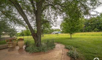 364 E 1600 Rd, Baldwin City, KS 66006