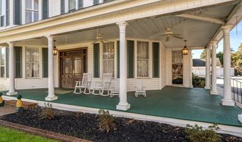 208 S Main St, Abbeville, SC 29620