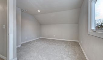 1315 W SUMMER St, Appleton, WI 54914