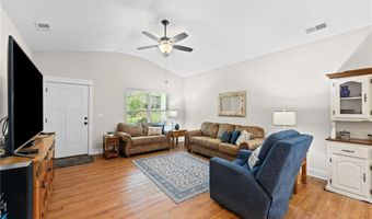 819 Baker St, Baldwin City, KS 66006