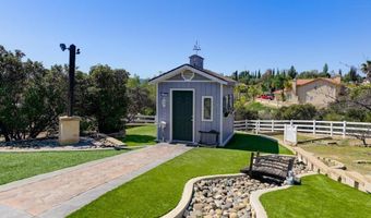 756 Hale Dr, Alpine, CA 91901