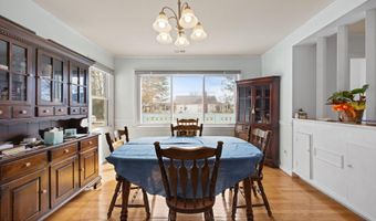 225 N 6th St, Aurora, NC 27806