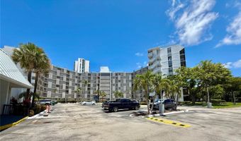 3475 N COUNTRY CLUB Dr 501, Aventura, FL 33180