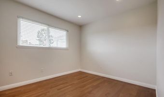 6738 Dennison St, San Diego, CA 92122