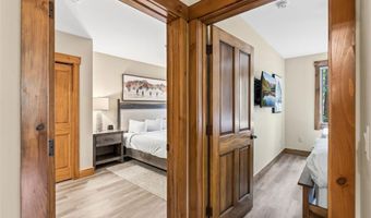 35 Mountain Thunder Dr 5211, Breckenridge, CO 80424