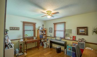 219 W South Ave, Algona, IA 50511