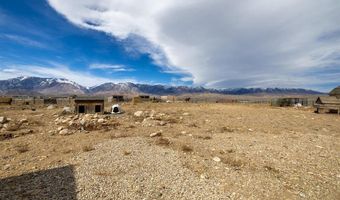 5 Cowboy Dr, Clark, WY 82435