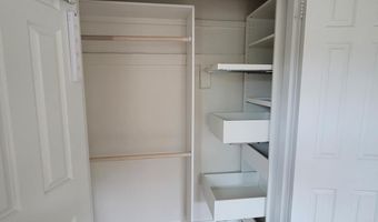 4358 N PERSHING Dr 43582, Arlington, VA 22203