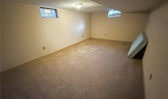 6424 Walrath Cir, Ashtabula, OH 44004