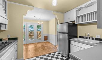 500 Poplar Pl, Ashland, OR 97520