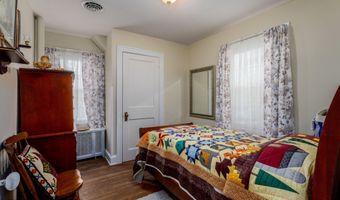2807 4th Ave, Altoona, PA 16602