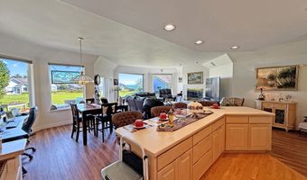 204 SCHOONER BAY Dr, Brookings, OR 97415