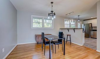 6417 EARLHAM Dr, Bethesda, MD 20817