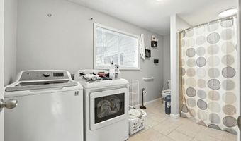 122 E Jefferson St, Auburn, IN 46706